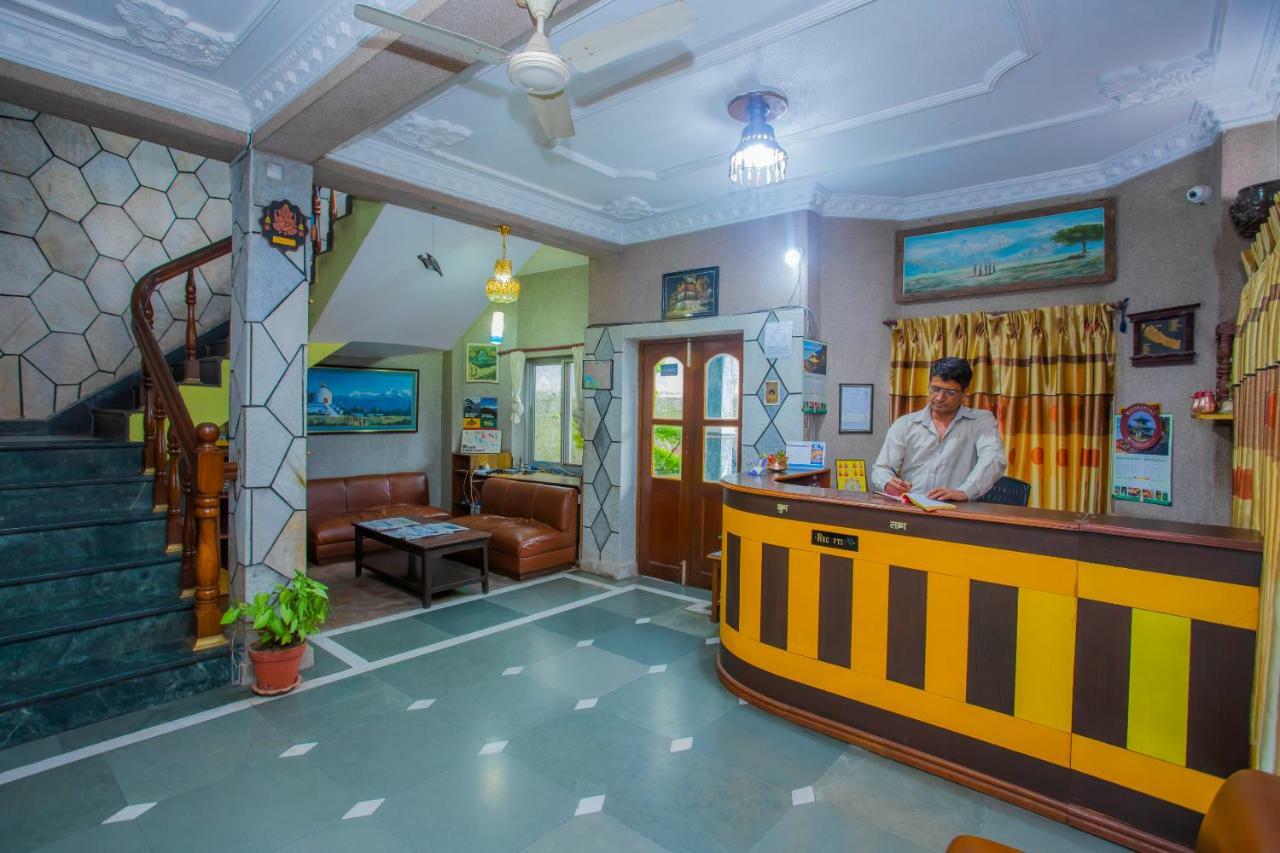 Spot On 445 New Hotel Natureland Pokhara Exterior photo