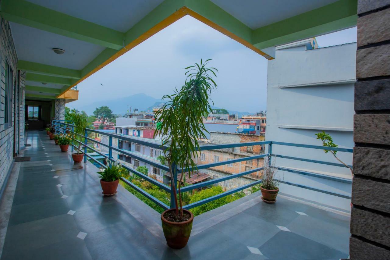 Spot On 445 New Hotel Natureland Pokhara Exterior photo